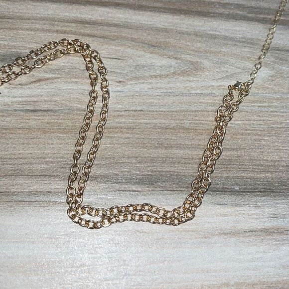 NEW Boxed Jaclyn Smith Jewelry Gold Tone With Green Druzy And Blue 32” Chain - Picture 7 of 7